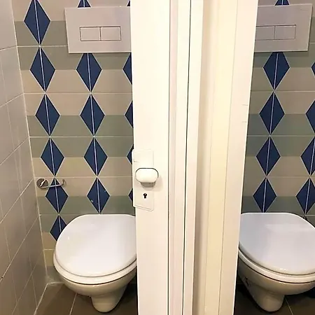 אכסניה Hostellino *