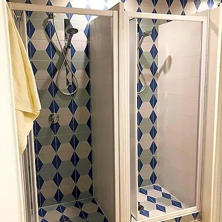 Hostellino Хостел Неаполь